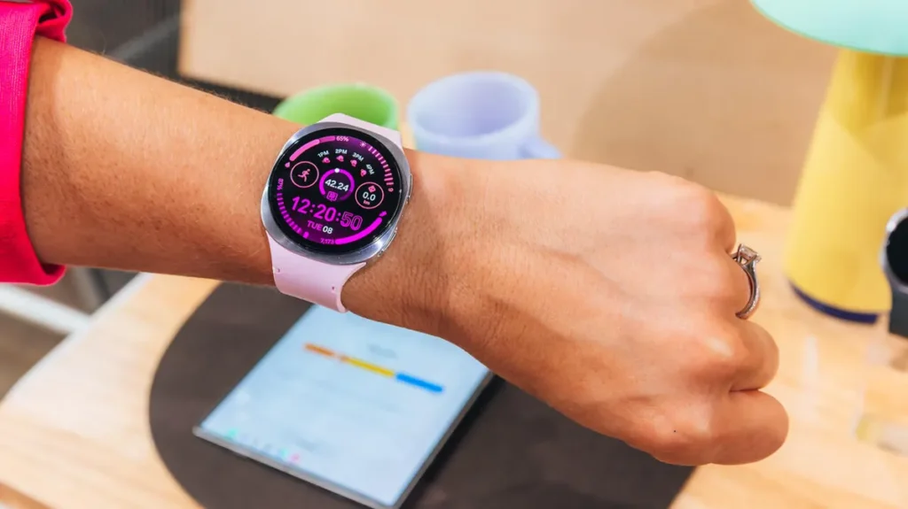 Galaxy watch 8 40mm daizima 8 - فروشگاه اینترنتی دایزیما ساعت هوشمند سامسونگ مدل Galaxy Watch 8 40mm L320