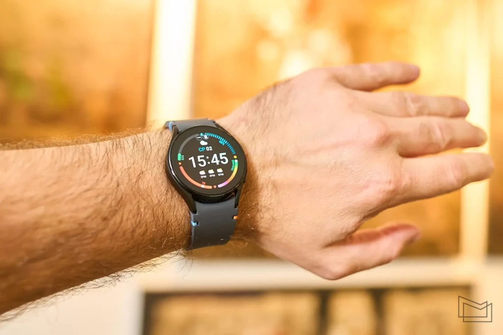 Galaxy watch fe daizima 3 - فروشگاه اینترنتی دایزیما ساعت هوشمند سامسونگ مدل Galaxy Watch FE 40mm R861
